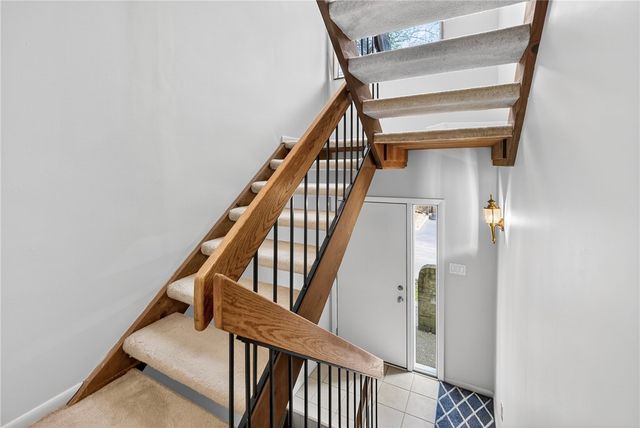 512 Dogwood Court, Ross Twp, PA 15237