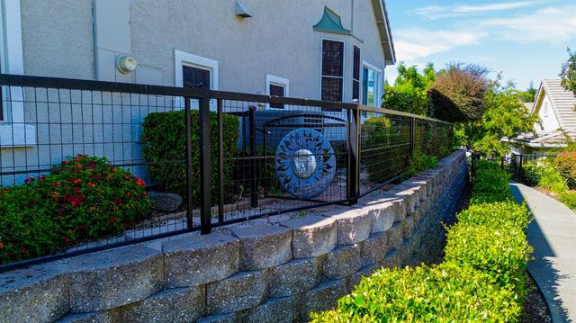 3763 Park Dr, El Dorado Hills, CA 95762