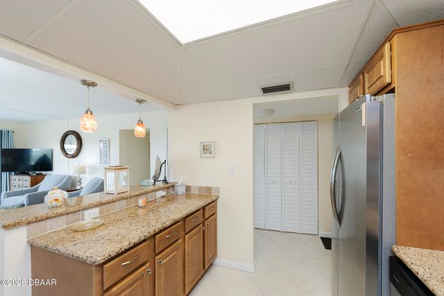 100 Silver Beach Ave Apt 502, Daytona Beach, FL 32118