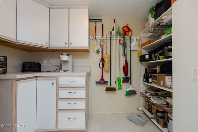 100 Silver Beach Ave Apt 502, Daytona Beach, FL 32118