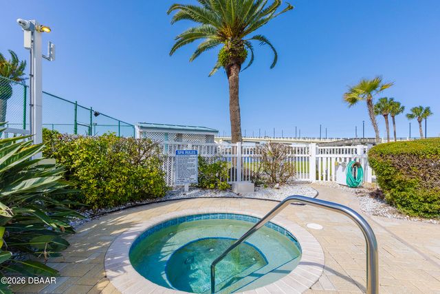 100 Silver Beach Ave Apt 502, Daytona Beach, FL 32118