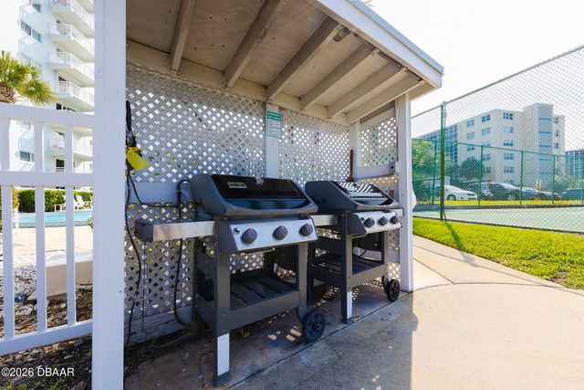 100 Silver Beach Ave Apt 502, Daytona Beach, FL 32118