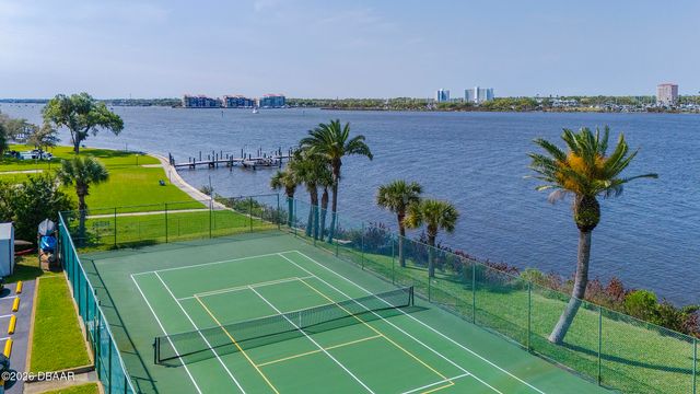 100 Silver Beach Ave Apt 502, Daytona Beach, FL 32118
