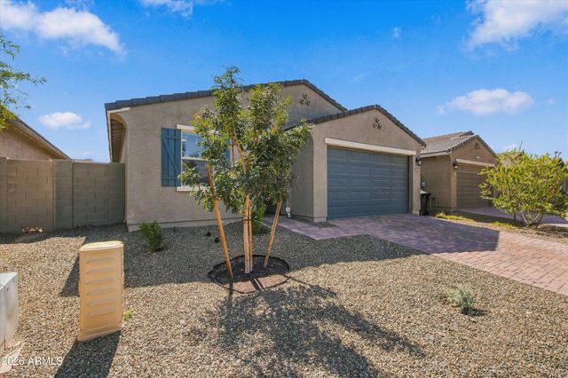 9033 W AGORA Lane, Tolleson, AZ 85353