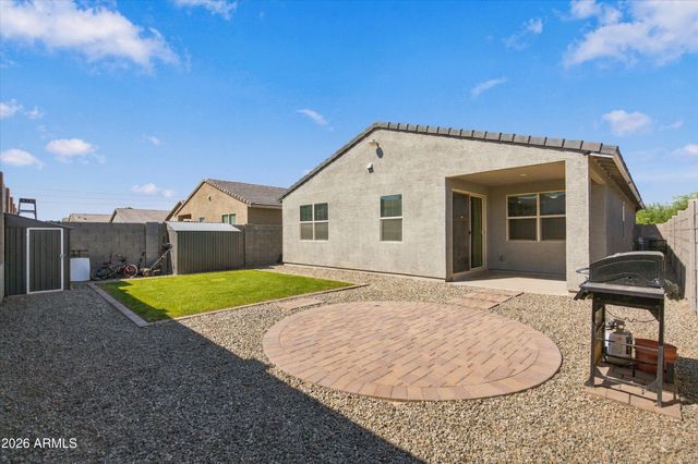 9033 W AGORA Lane, Tolleson, AZ 85353