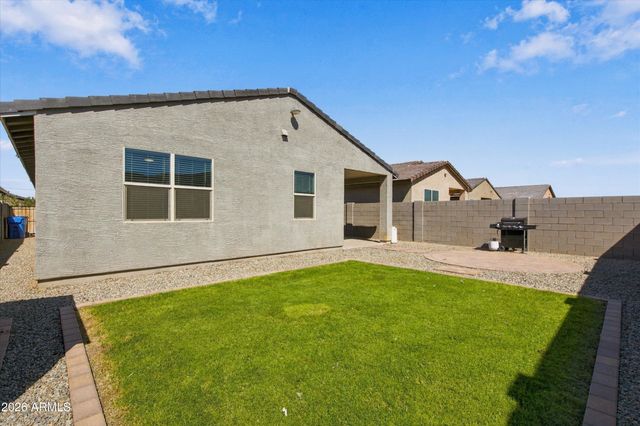 9033 W AGORA Lane, Tolleson, AZ 85353