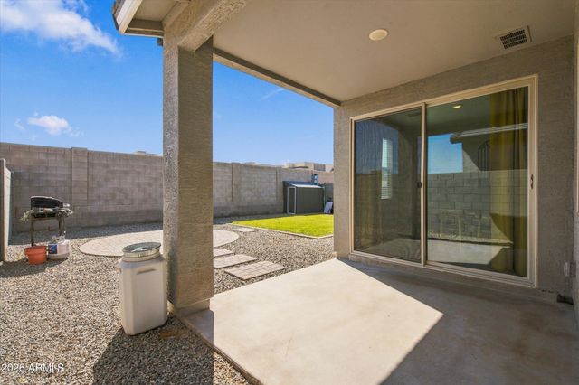 9033 W AGORA Lane, Tolleson, AZ 85353