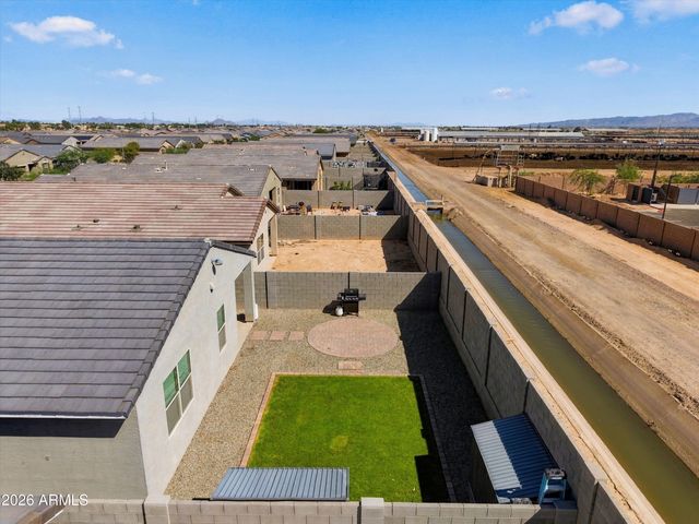 9033 W AGORA Lane, Tolleson, AZ 85353
