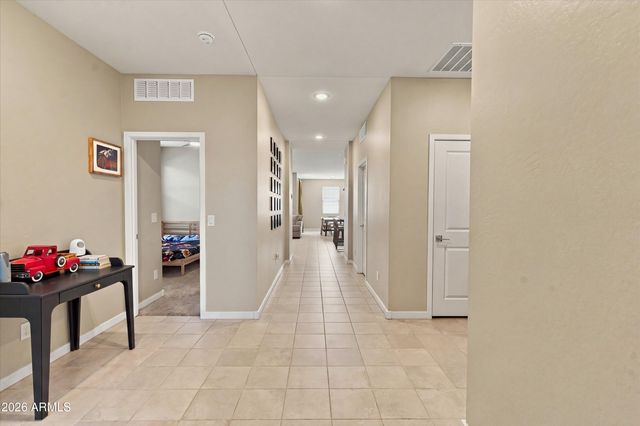 9033 W AGORA Lane, Tolleson, AZ 85353