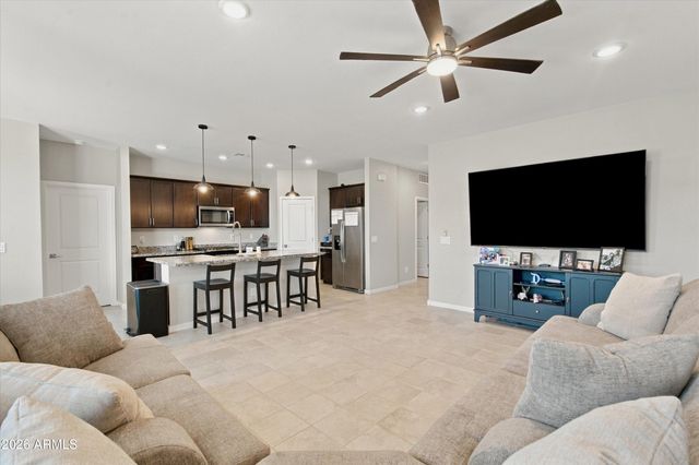 9033 W AGORA Lane, Tolleson, AZ 85353