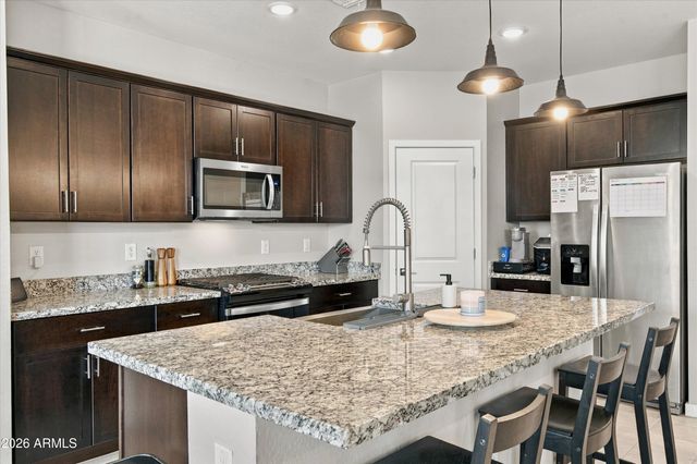 9033 W AGORA Lane, Tolleson, AZ 85353