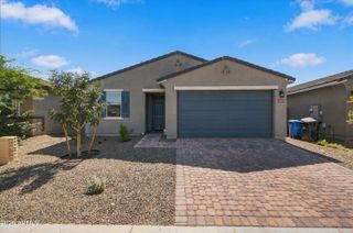 9033 W AGORA Lane, Tolleson, AZ 85353