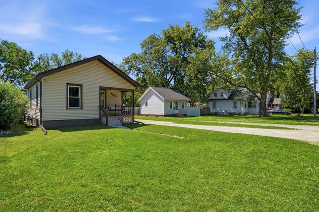 363 indiana Street, Waterloo, IA 50703