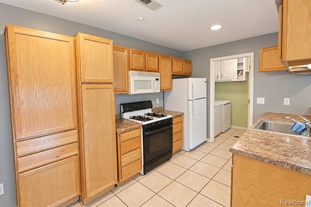 38173 Greenwood Street, Westland, MI 48185