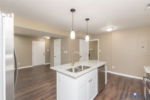 10917 Bluebell Dr, Glen Allen, VA 23060