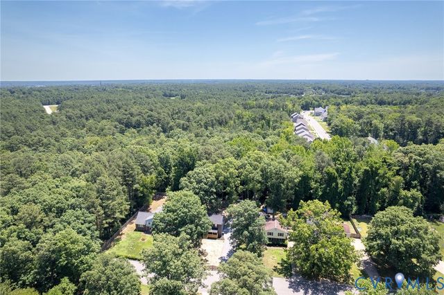10917 Bluebell Dr, Glen Allen, VA 23060