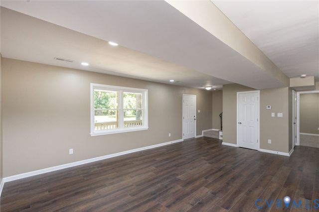 10917 Bluebell Dr, Glen Allen, VA 23060