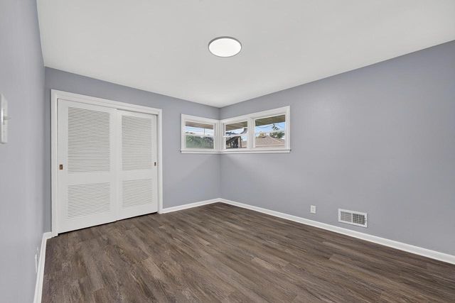 8254 W Daphne STREET, Milwaukee, WI 53223