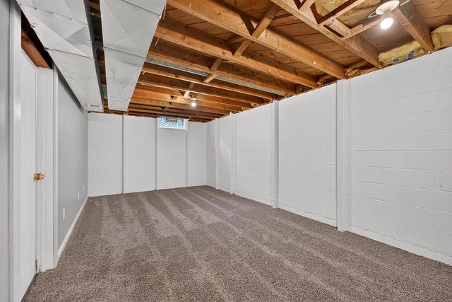 8254 W Daphne STREET, Milwaukee, WI 53223