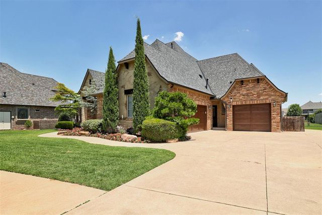 15504 Kestral Park Court, Edmond, OK 73013