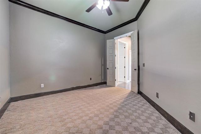 15504 Kestral Park Court, Edmond, OK 73013