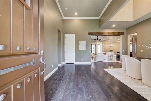 15504 Kestral Park Court, Edmond, OK 73013
