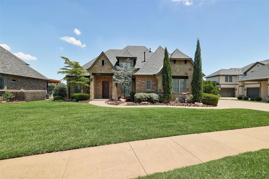 15504 Kestral Park Court, Edmond, OK 73013
