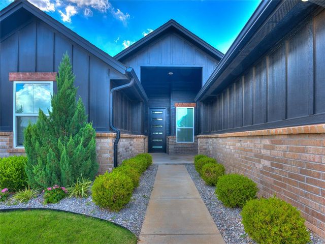 7405 NW 158th Street, Edmond, OK 73013