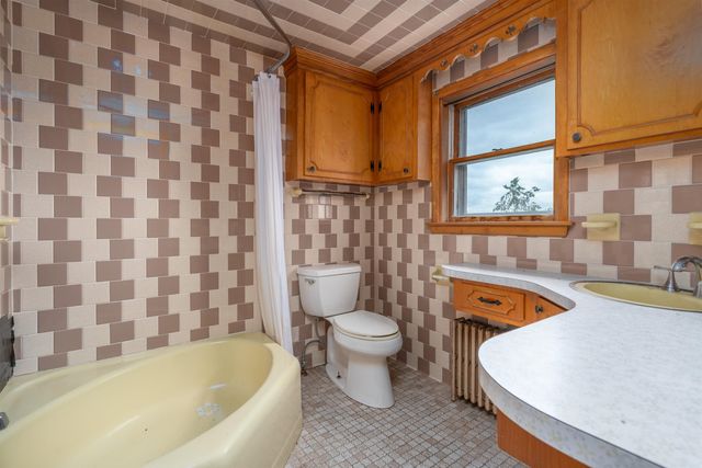 66 Littleworth Road, Dover, NH 03820