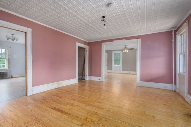 66 Littleworth Road, Dover, NH 03820