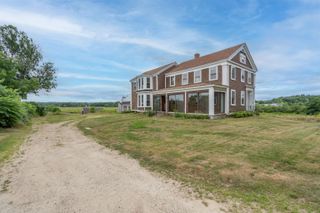 66 Littleworth Road, Dover, NH 03820