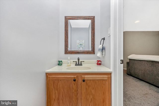 1512 CHESSIE CT, Mount Airy, MD 21771