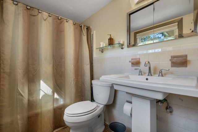 1716 S Meridian Street, Tallahassee, FL 32301