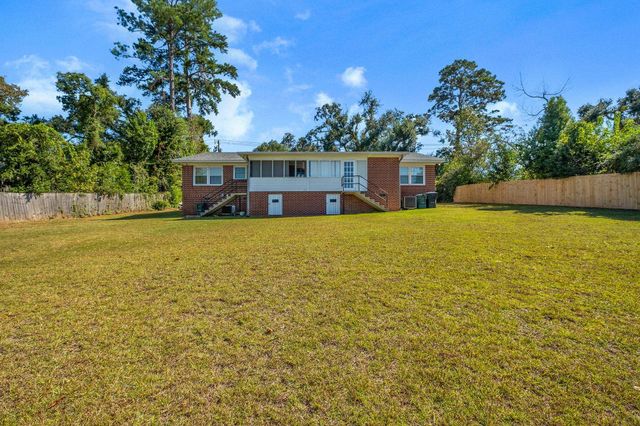1716 S Meridian Street, Tallahassee, FL 32301