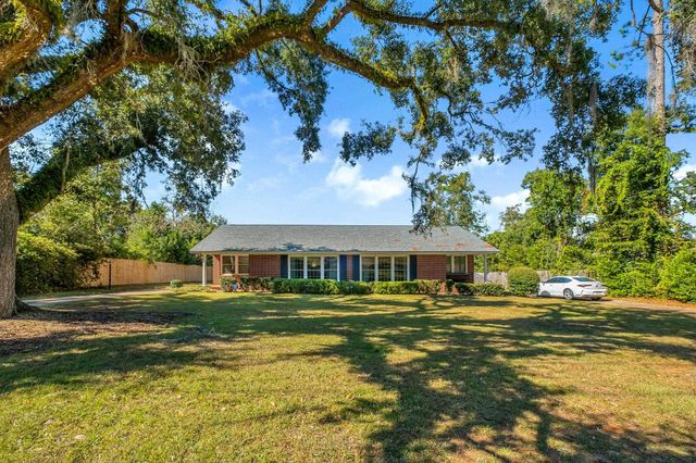 1716 S Meridian Street, Tallahassee, FL 32301