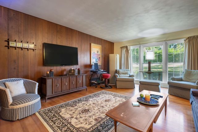 1716 S Meridian Street, Tallahassee, FL 32301