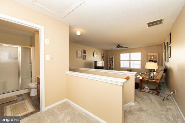 232 SNOWY EGRET LN, West Deptford, NJ 08086