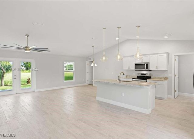 604 WILMINGTON, Cape Coral, FL 33993
