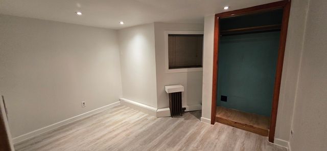 5135 W Roscoe Street B, Chicago, IL 60641