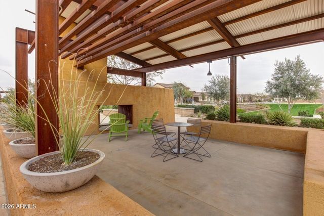 9852 E TEXAS Avenue, Mesa, AZ 85212