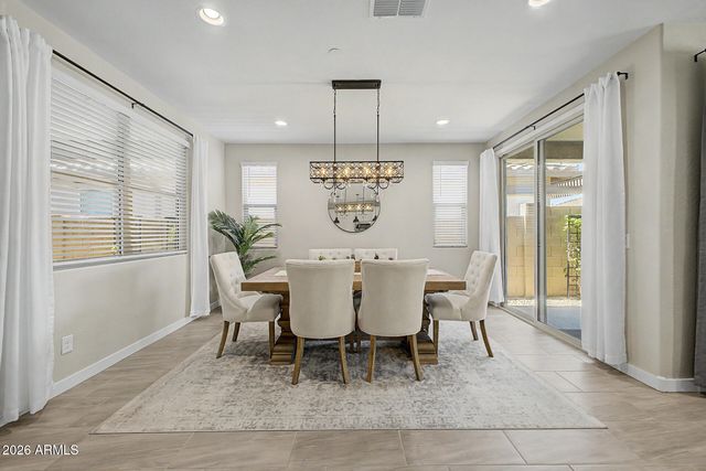 9852 E TEXAS Avenue, Mesa, AZ 85212