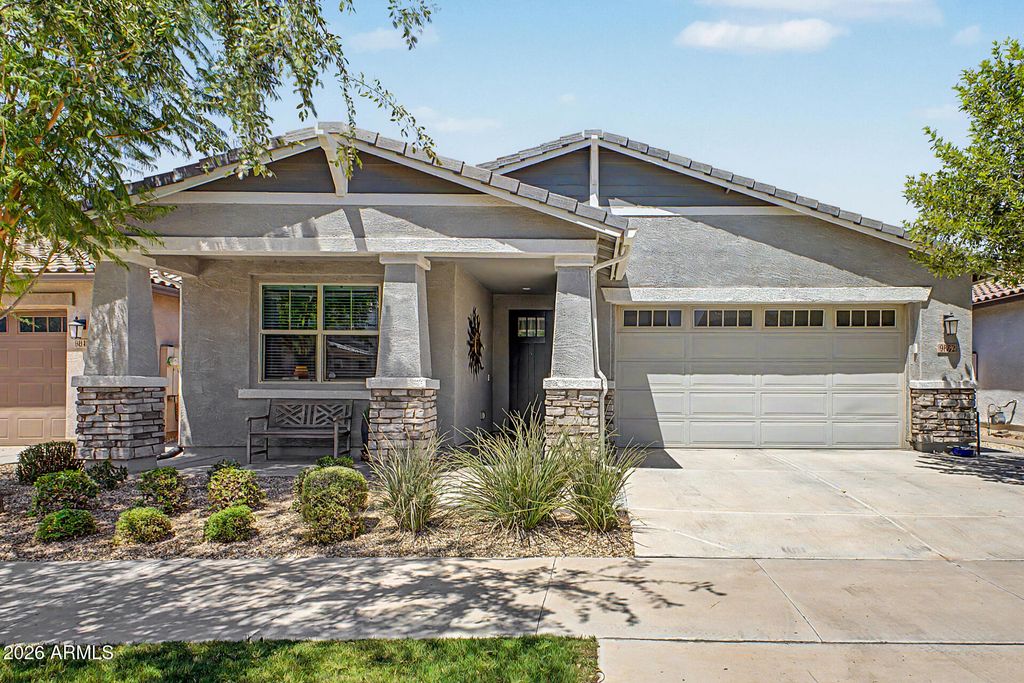 9852 E TEXAS Avenue, Mesa, AZ 85212