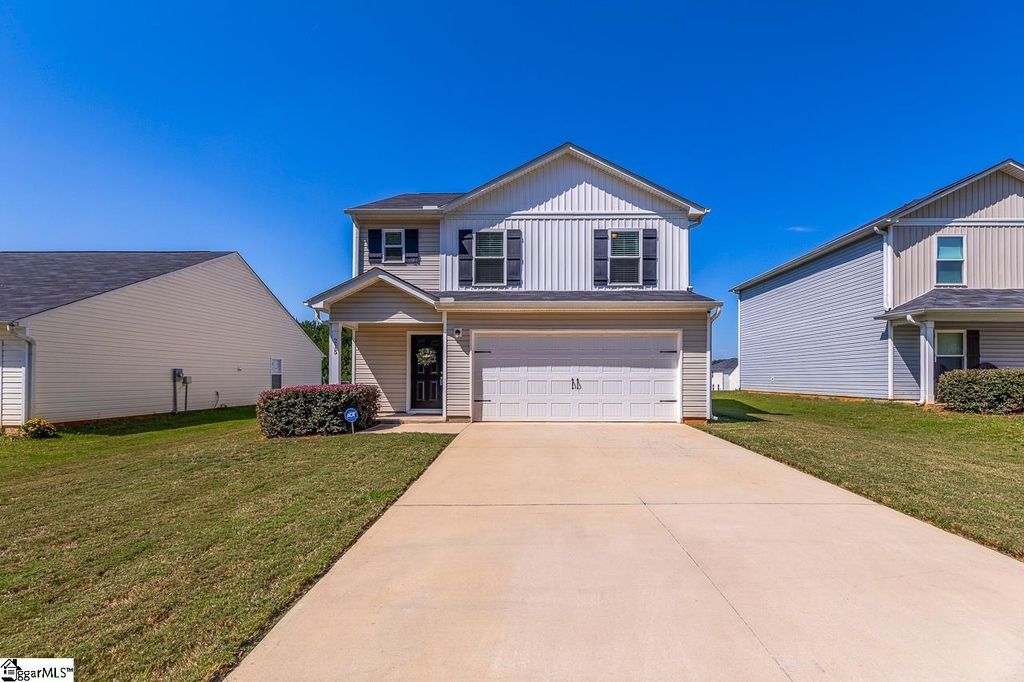 215 Penny Bennett Road, Spartanburg, SC 29307