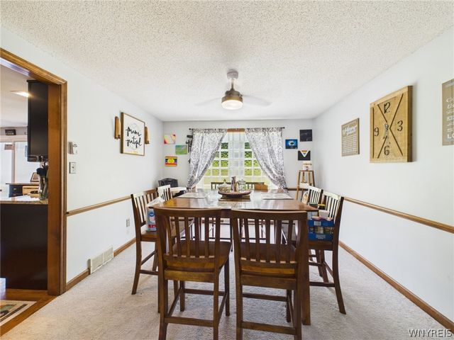 73 Larsen Lane, West Seneca, NY 14224