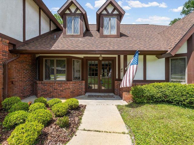 10721 SKYHAWK DRIVE, New Port Richey, FL 34654