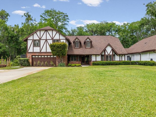 10721 SKYHAWK DRIVE, New Port Richey, FL 34654