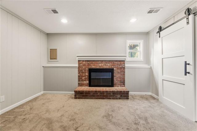1225 E Cothrell Street, Olathe, KS 66061