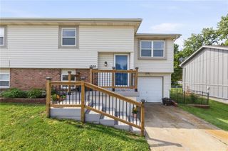1225 E Cothrell Street, Olathe, KS 66061