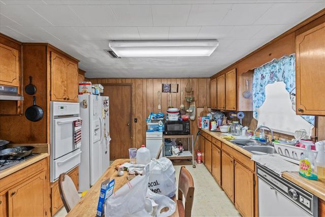 1248 Ann St, Elba, AL 36323