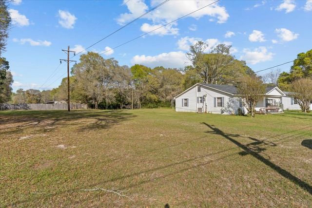 1248 Ann St, Elba, AL 36323